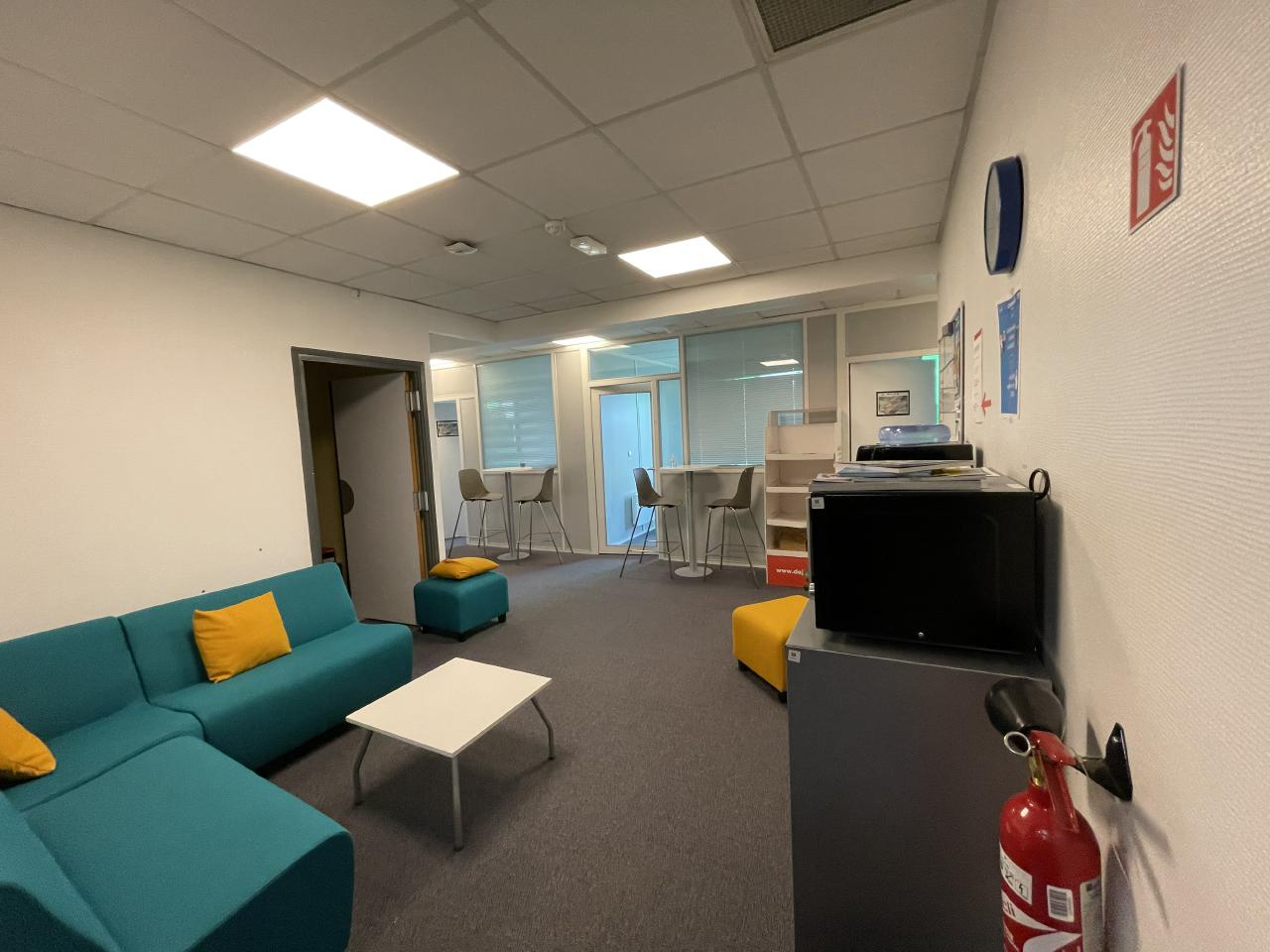 Bureau Loos 2465m² Location bureau Loos Nord OLBUR2119741 8